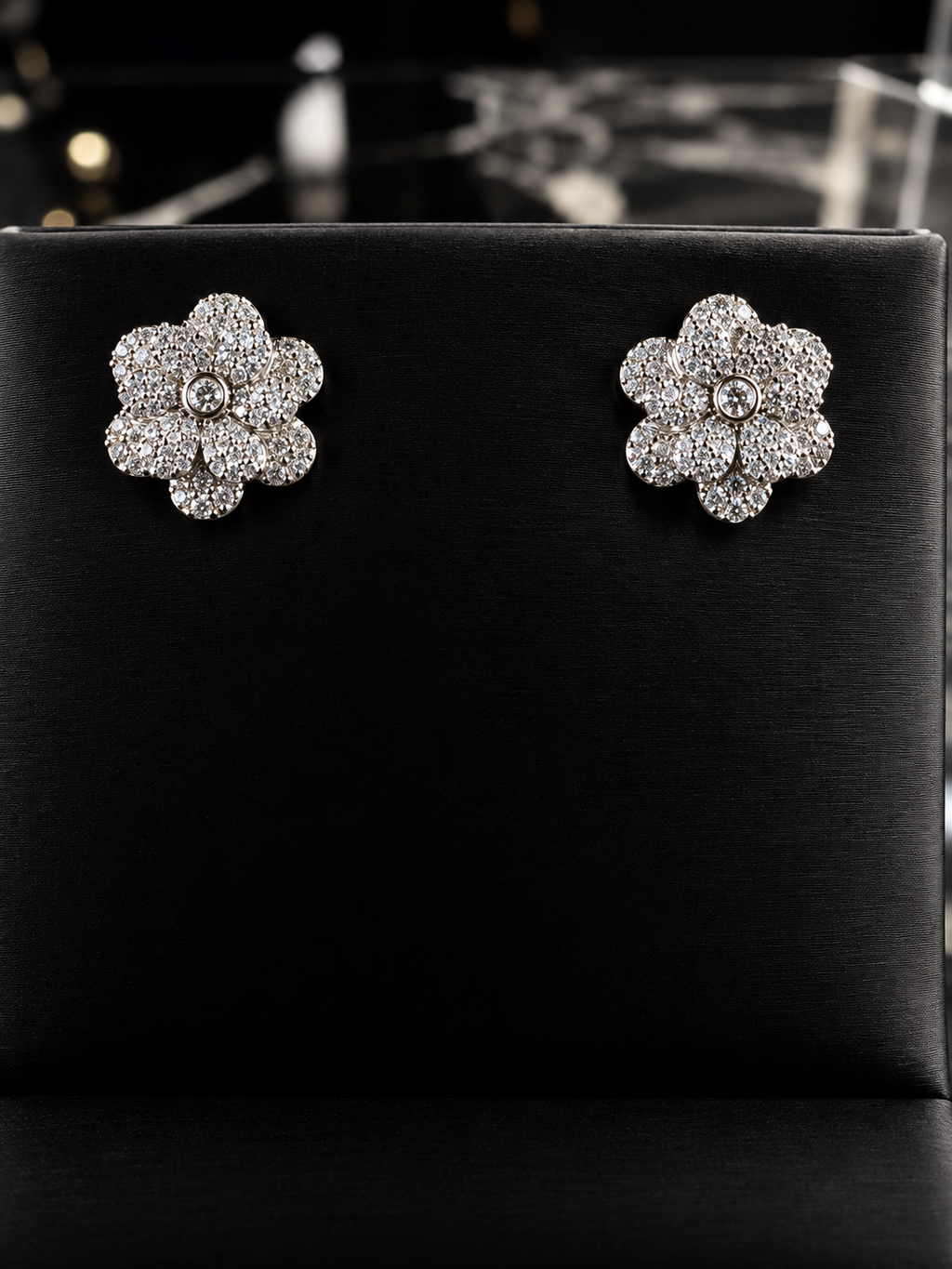 14k white gold 2 layer flower diamonds earrings