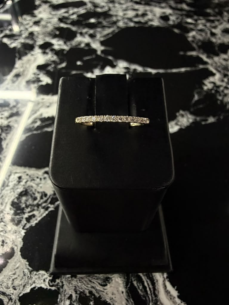 14k yellow gold diamond ring