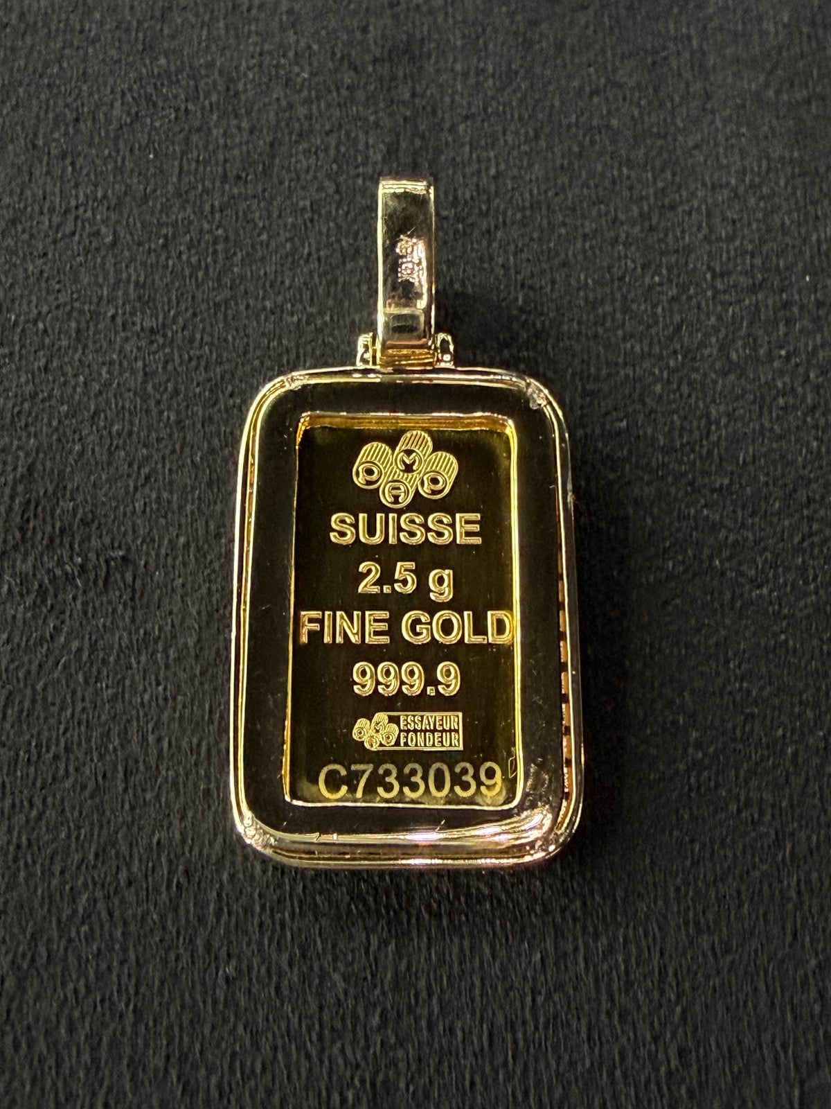 24k suisse gold bar & natural diamonds pendant