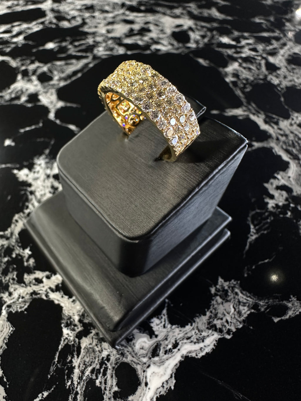 NATURAL DIAMOND MENS RING 14K