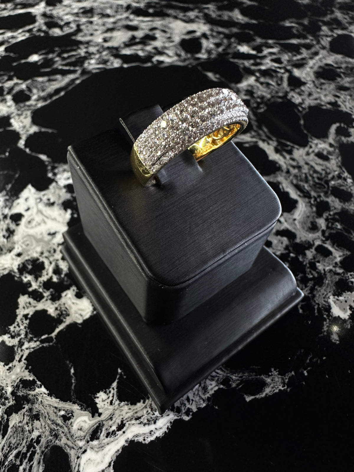 NATURAL DIAMOND RAISE PAVE RING 14K