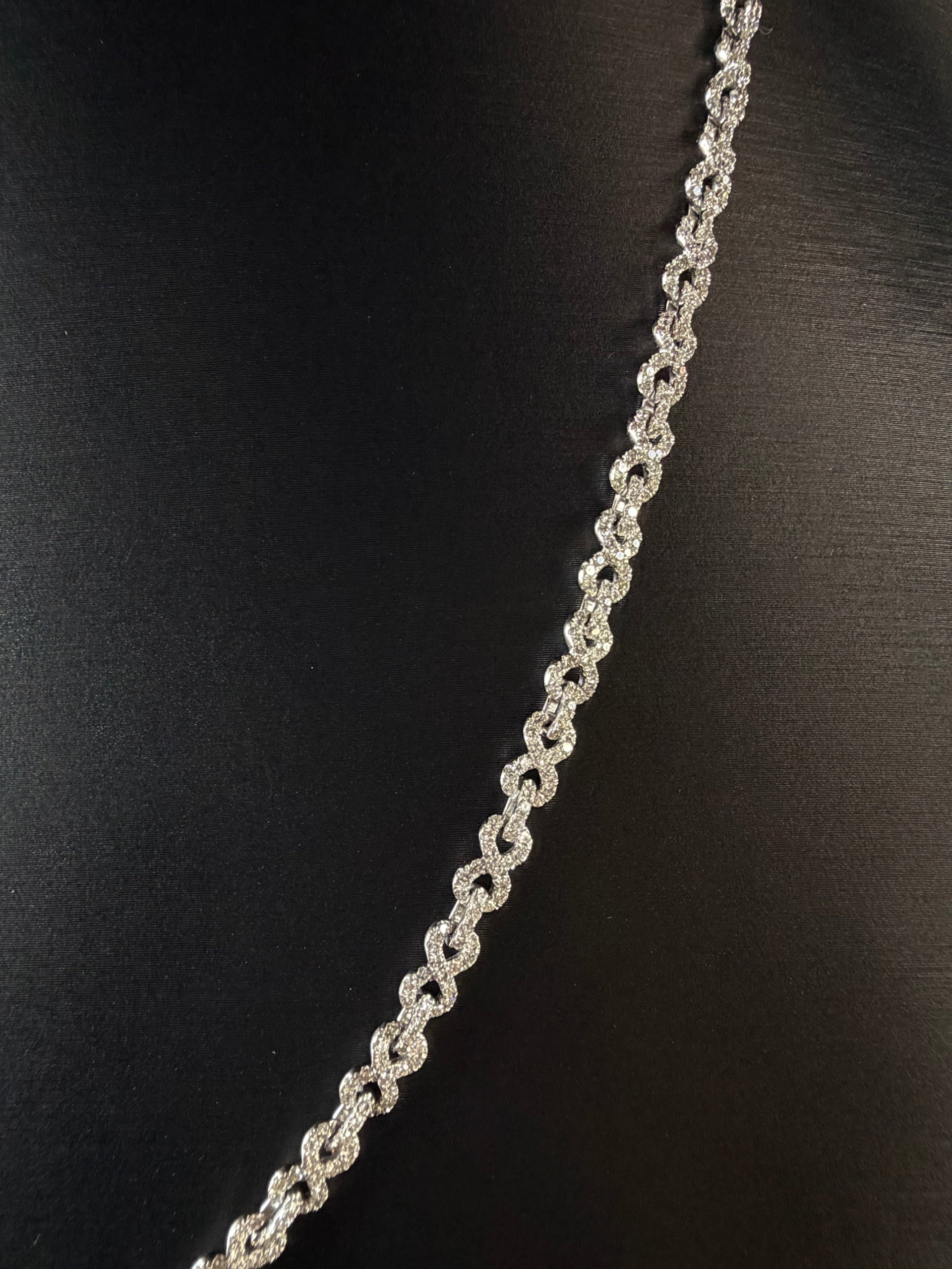 Natural Diamond Chain infinity rolo link 10k