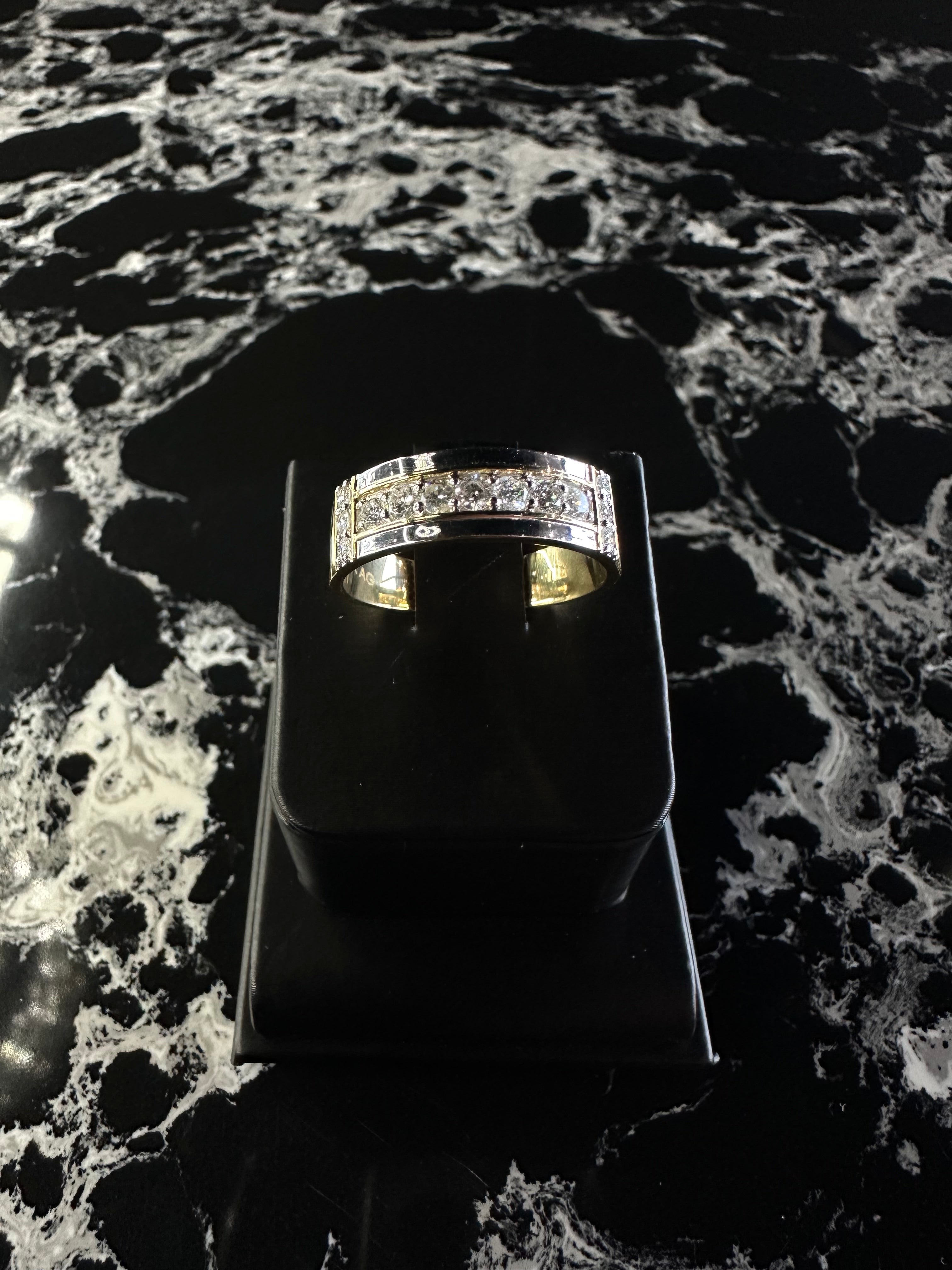 NATURAL DIAMOND MENS RING 14K